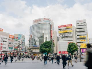 医院までの道順（JR赤羽駅～あきやまデンタルクリニック:所要時間約1分）